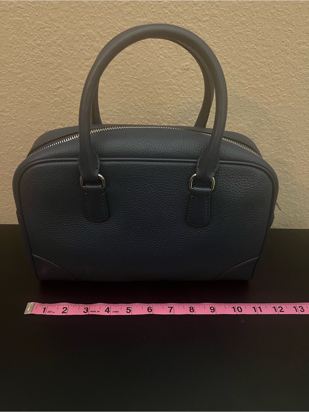 Michael Kors Navy Thompson Medium Pebbled Leather Satchel with MK Charm - Picture 2 of 7